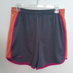 [Under Armour] Heat Gear Loose Shorts (Size S)